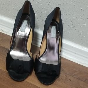 Madgley Mischka Dress Shoes